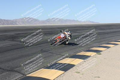 media/May-25-2025-TrackXperience (Sun) [[393a69de75]]/Level 2/Session 2 (Bowl)/
